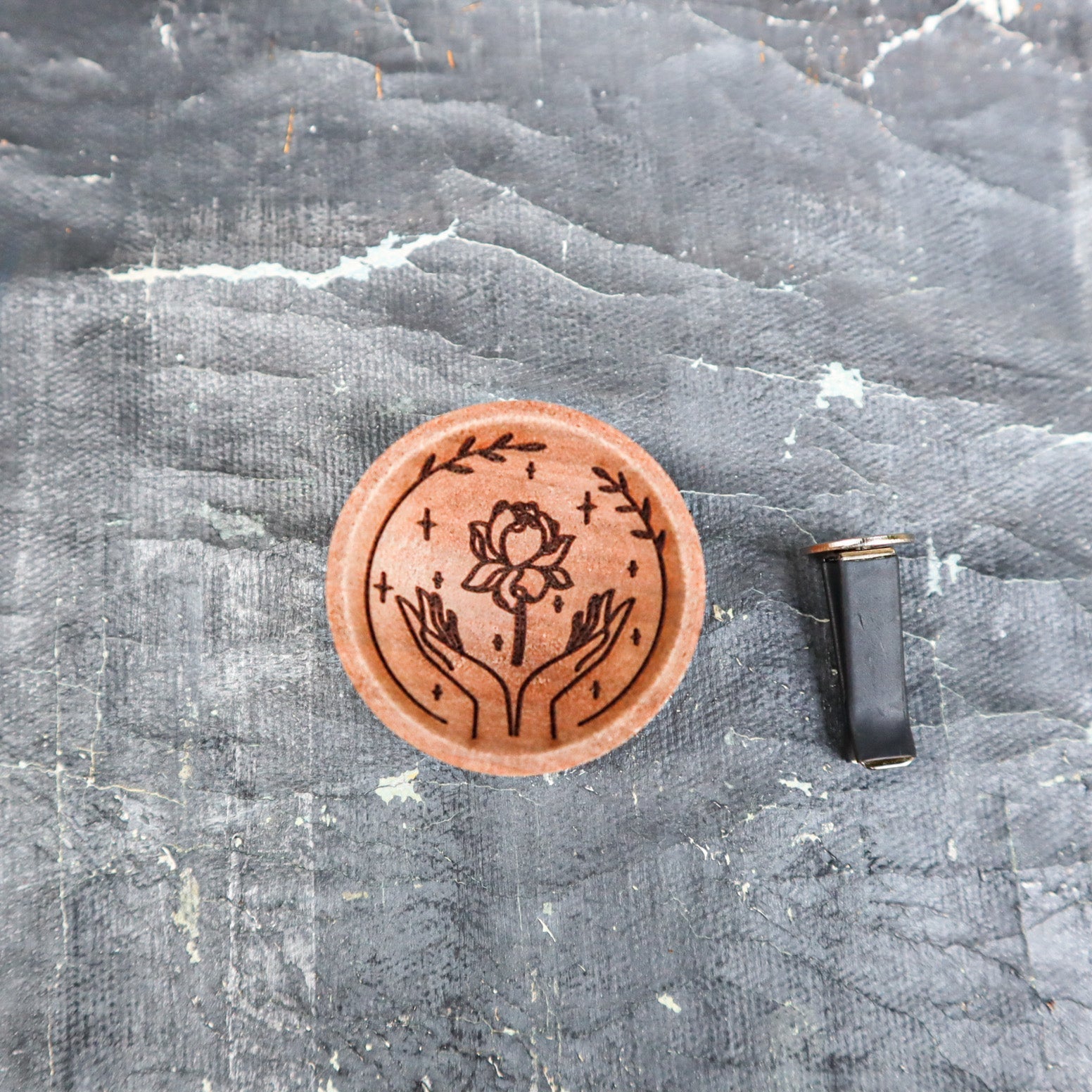 Hand Rose - Wooden Essential Oil Diffuser for Car-3